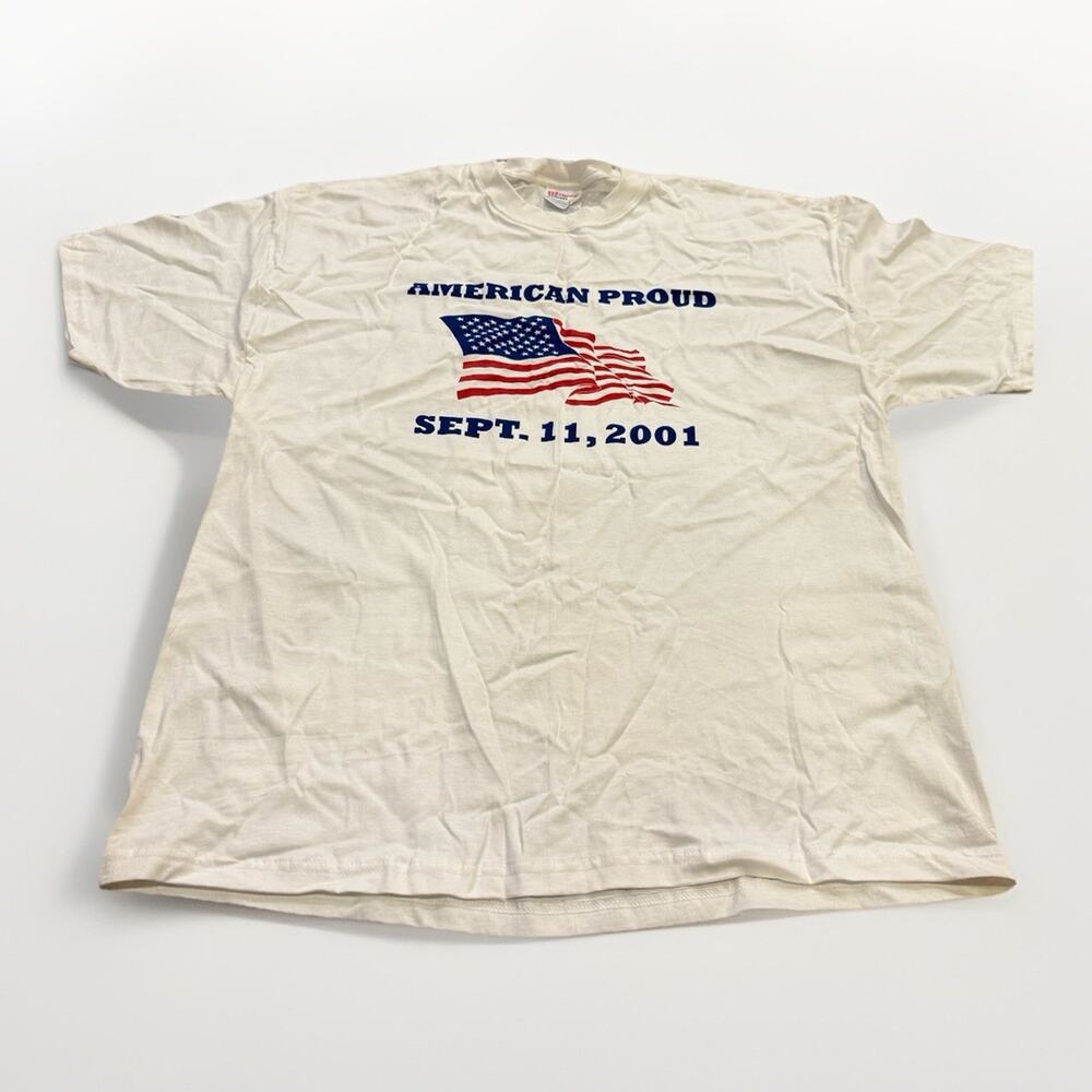 Vintage Y2K Hanes White American Proud Sept. 11, 2001 Short Sleeve T-Shirt XL
